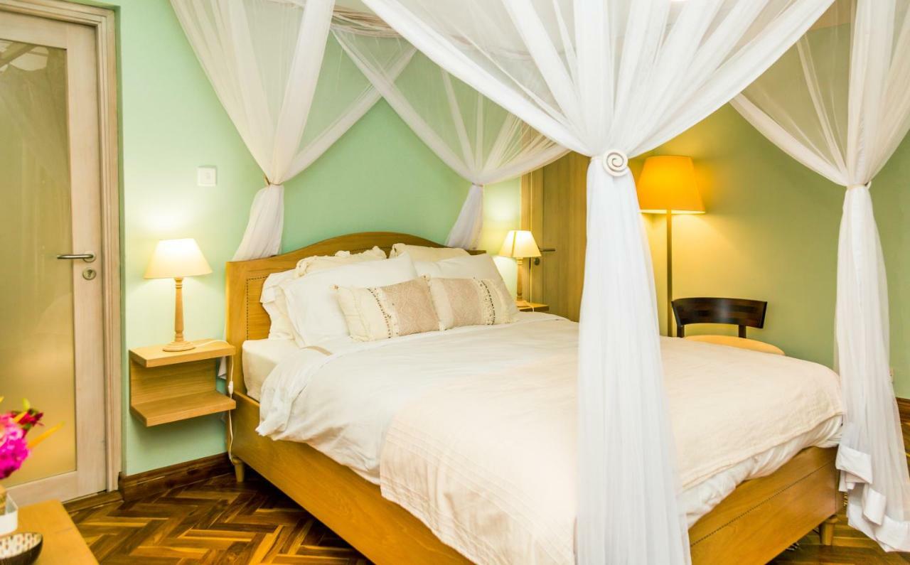 Ewange - A Casa Mia Bed & Breakfast Kampala Exterior foto